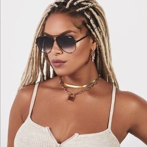 HIGH KEY classic aviator glasses with a best selling Fan Fav black/fade color!